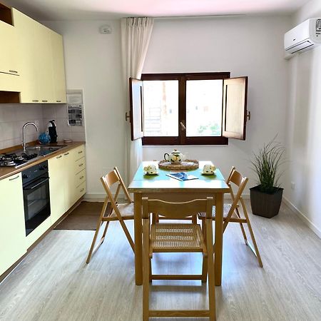 Residence Le Rose 카스텔라마레델골포 외부 사진
