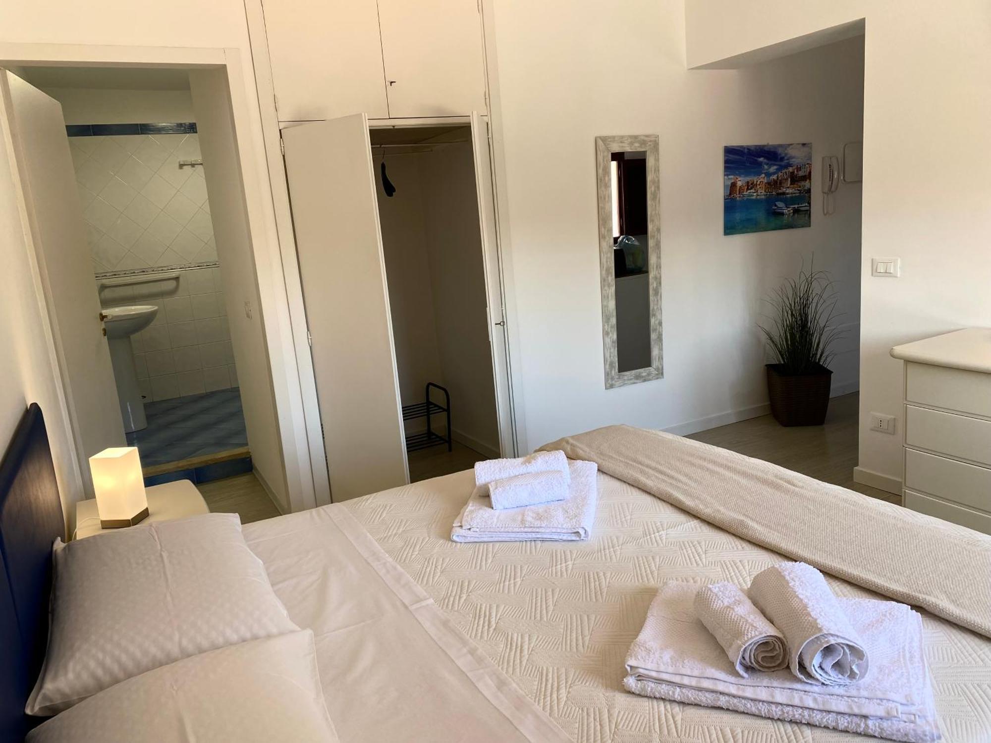 Residence Le Rose 카스텔라마레델골포 외부 사진