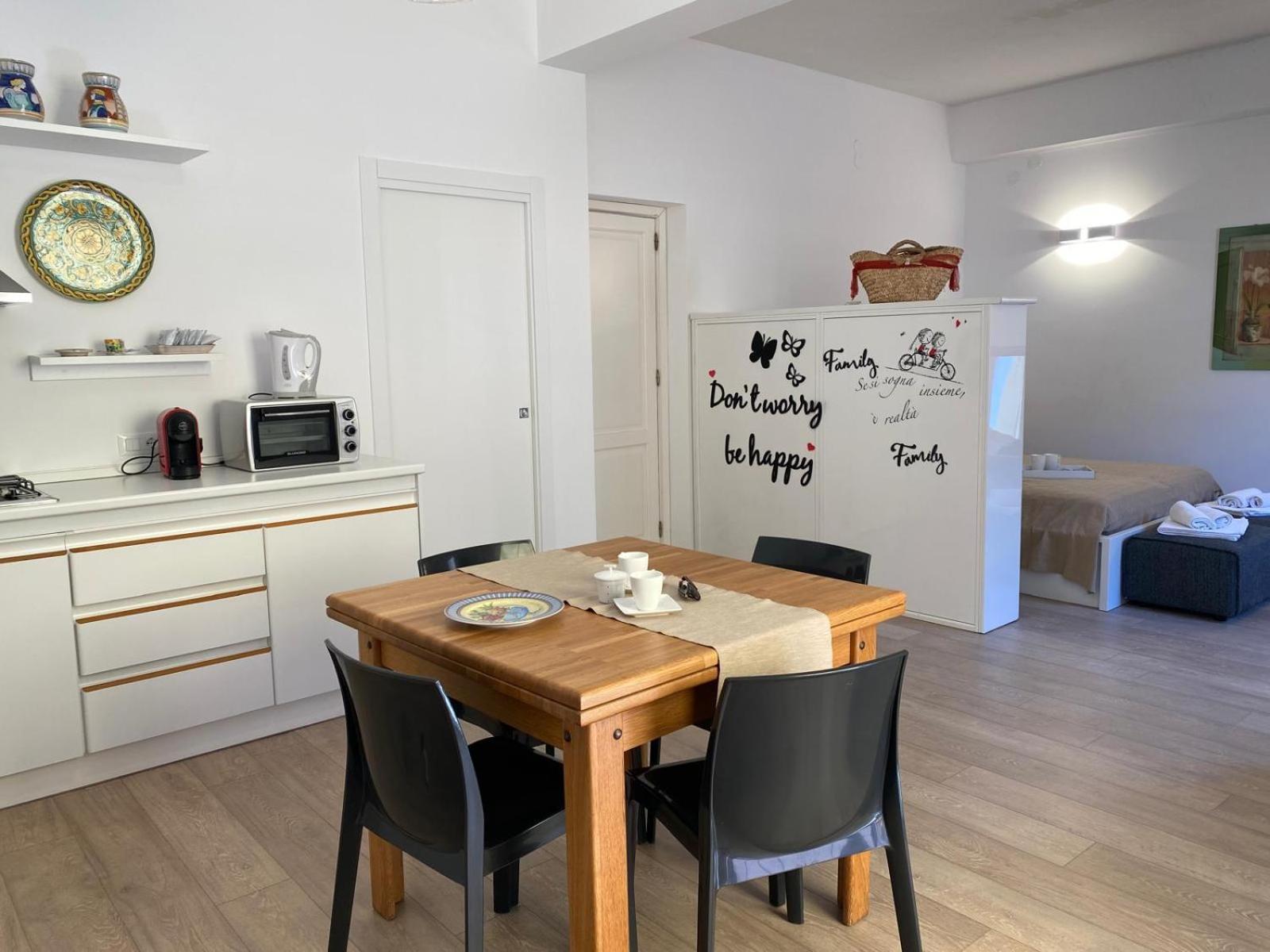 Residence Le Rose 카스텔라마레델골포 외부 사진