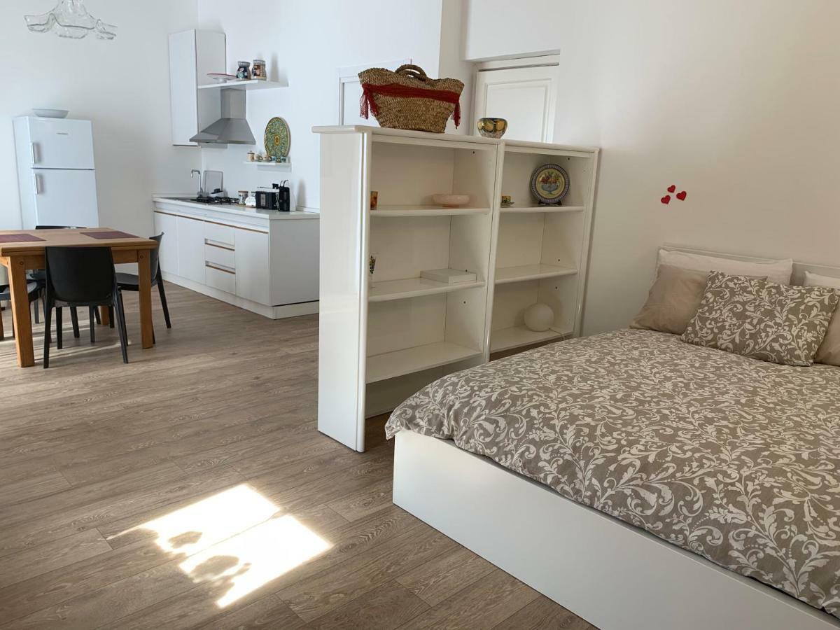 Residence Le Rose 카스텔라마레델골포 외부 사진