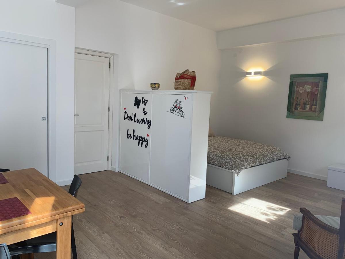 Residence Le Rose 카스텔라마레델골포 외부 사진